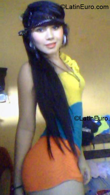 Date this lovely Colombia girl Bvelez from Villavicencio CO15967