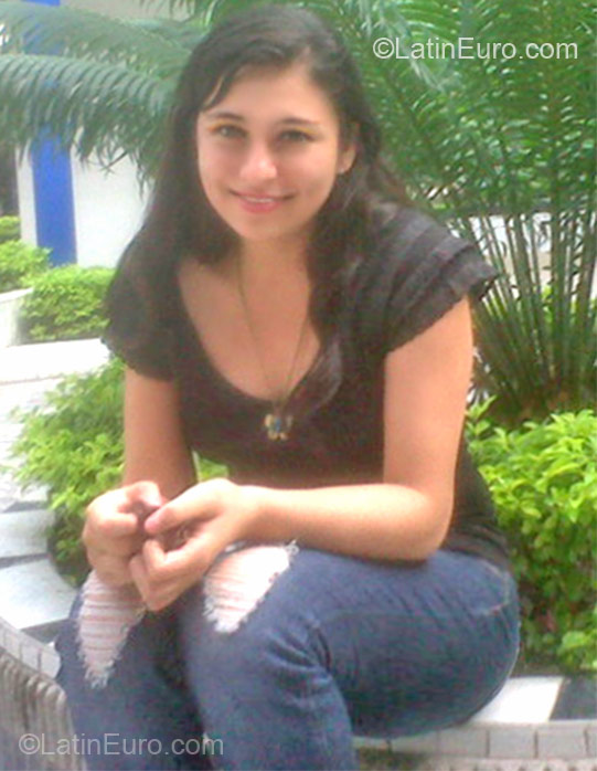 Date this good-looking Peru girl Katherine from Tarapoto PE639