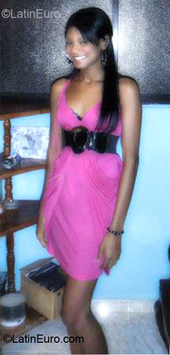 Date this beautiful Dominican Republic girl Mandy from Puerto Plata DO12028