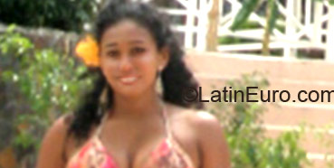 Date this exotic Colombia girl Verlys from Cartagena CO20540