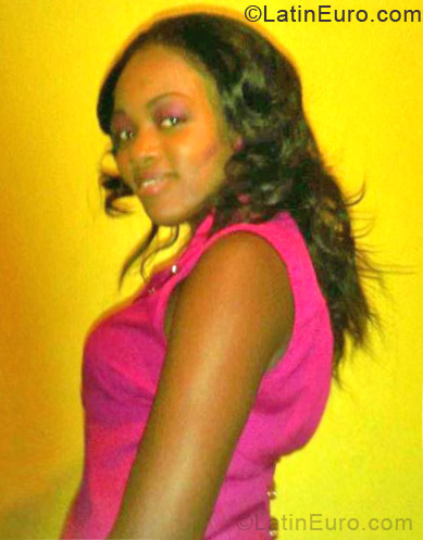 Date this gorgeous Jamaica girl Shonika from Kingston JM777