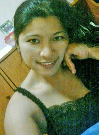 Date this nice looking Singapore girl Vhine from Singapore SG13