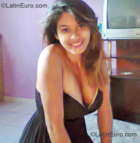 Date this young Brazil girl Iclianes from Sumare BR7722