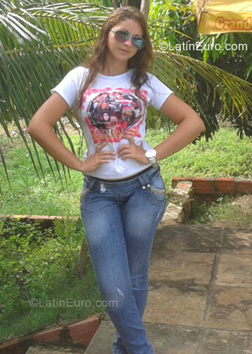 Date this lovely Brazil girl Monica from Caxias BR7735
