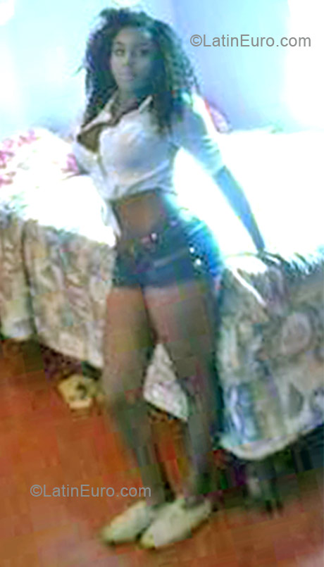 Date this exotic Jamaica girl Shanell from Kingston JM2461