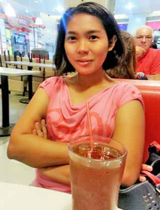Date this nice looking Philippines girl Eivanna from Gensan PH567
