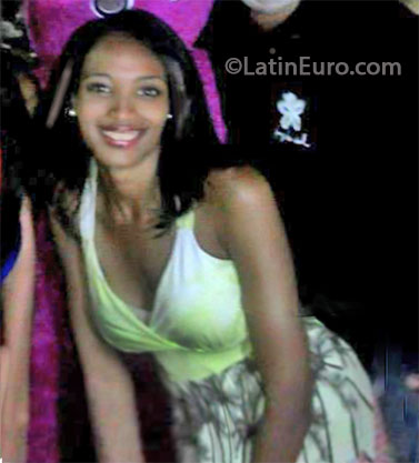 Date this fun Brazil girl Ana from Rio De Janeiro BR7918