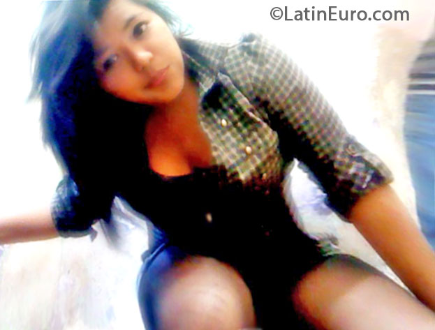 Date this sensual Mexico girl Monica from Mexico MX1189