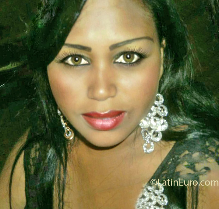 Date this georgeous Colombia girl Dayana from Cali CO13853