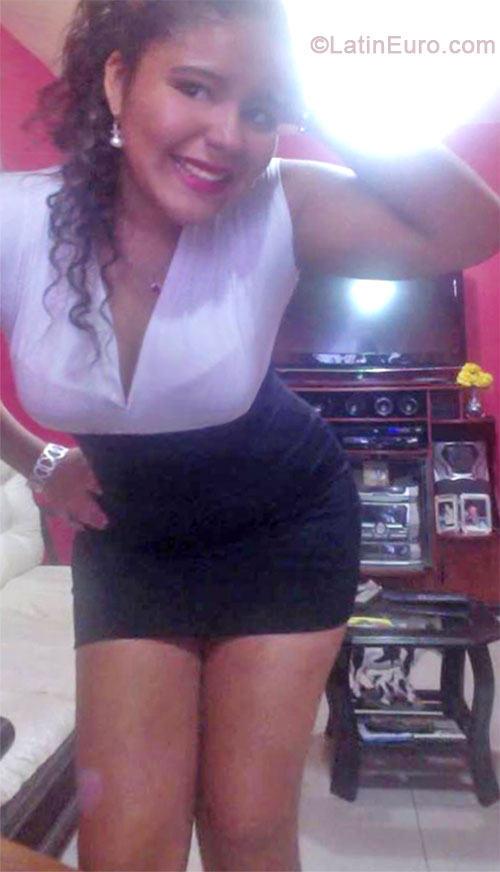 Date this athletic Peru girl Forella from Lima PE842