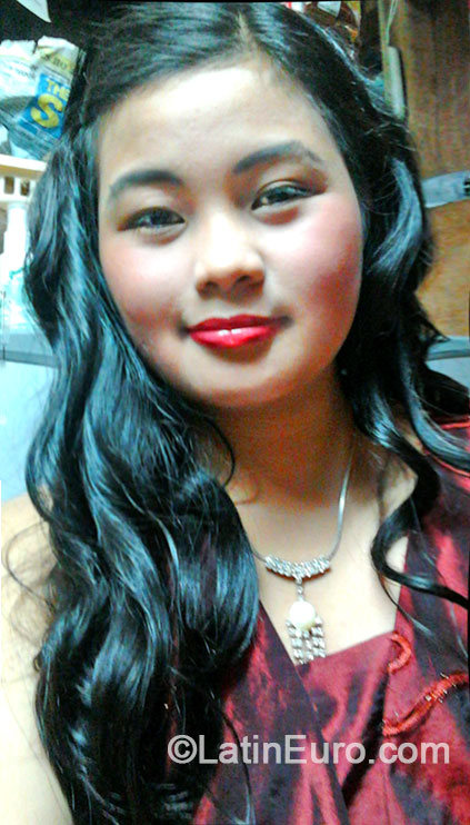 Date this fun Philippines girl Chonelyn from Calbayog PH592