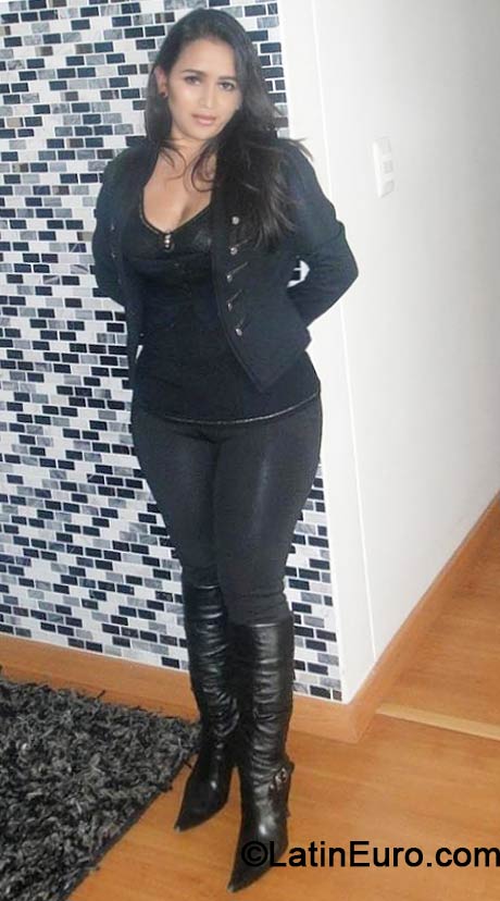 Date this beautiful Colombia girl Ladypatric from Bogota CO14873