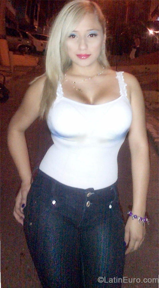 Date this sensual Colombia girl ANGEL21 from Medellin CO15260