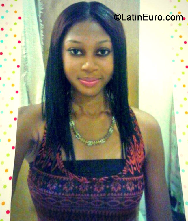 Date this charming Jamaica girl Shanice from Kingston JM1710