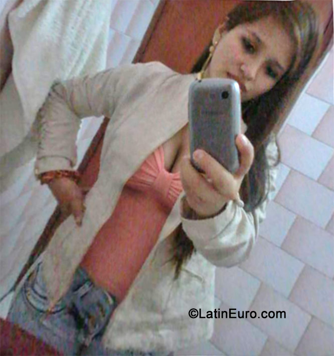 Date this passionate Peru girl Jacky from Lima PE987