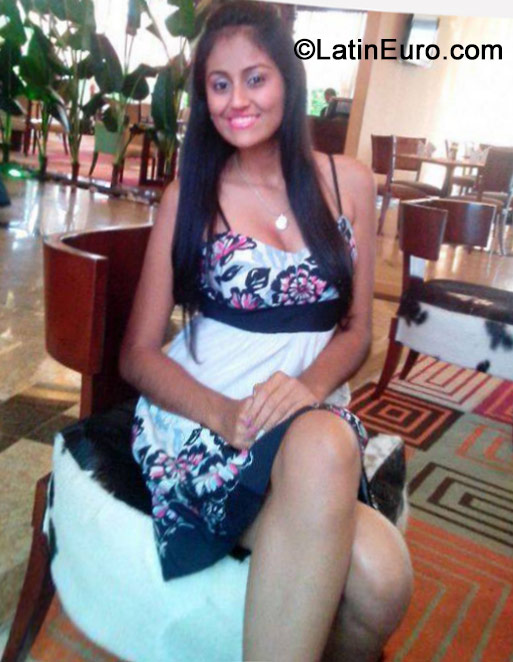 Date this georgeous Venezuela girl May from Barquisimeto VE267