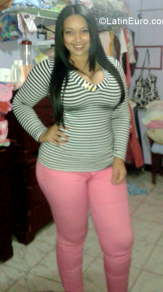 Date this tall Venezuela girl Labella from Maracaibo VE331