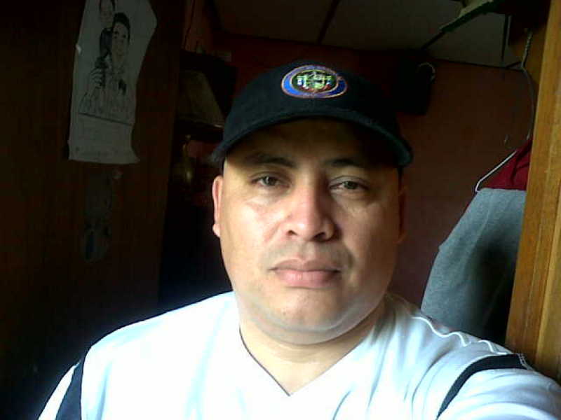 Date this athletic Panama man Cipriano rios m from Panama PA498