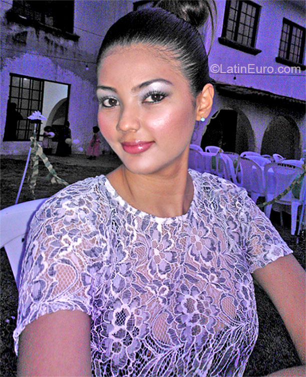Date this delightful Honduras girl Ingrid from El Progreso HN1490