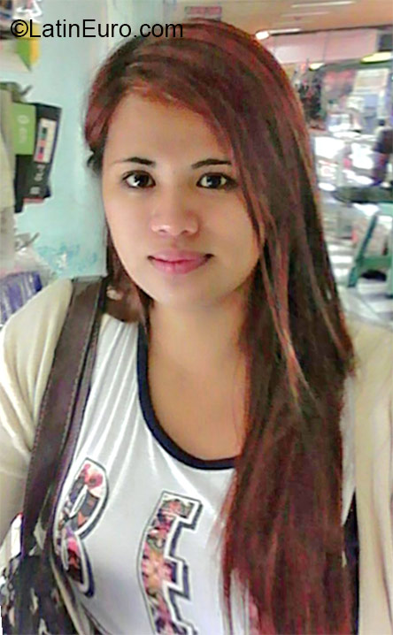 Date this hot Philippines girl Elsie from Baguio PH769