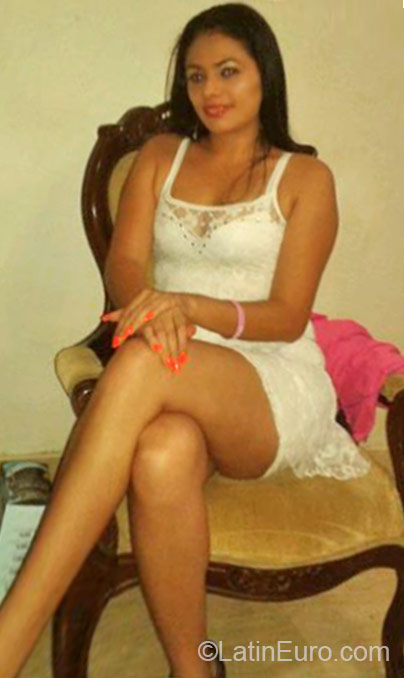 Date this lovely Colombia girl Milena from Villavicencio CO17633
