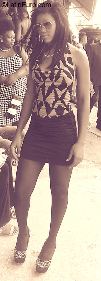 Date this hot Jamaica girl Tanishia from Kingston JM2094