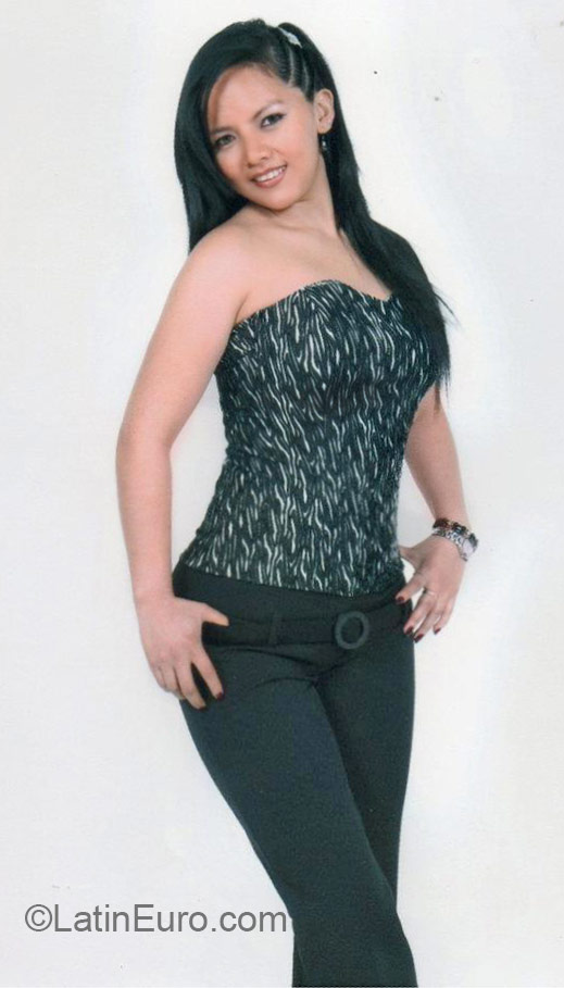 Date this exotic Peru girl Maria from Lima PE1065