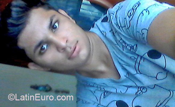 Date this fun Colombia man Juan from Barranquilla CO17718