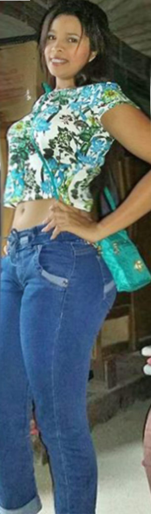 Date this voluptuous Dominican Republic girl Lily from Barranquilla DO22735