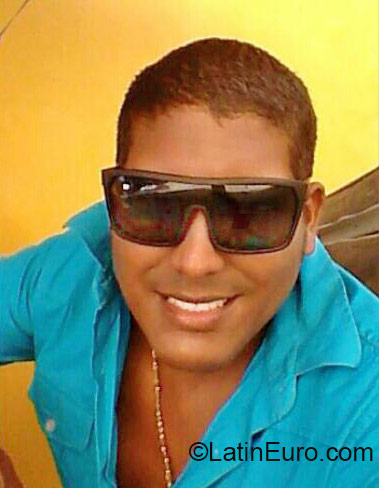 Date this good-looking Colombia man Agustin from Cartagena CO17754