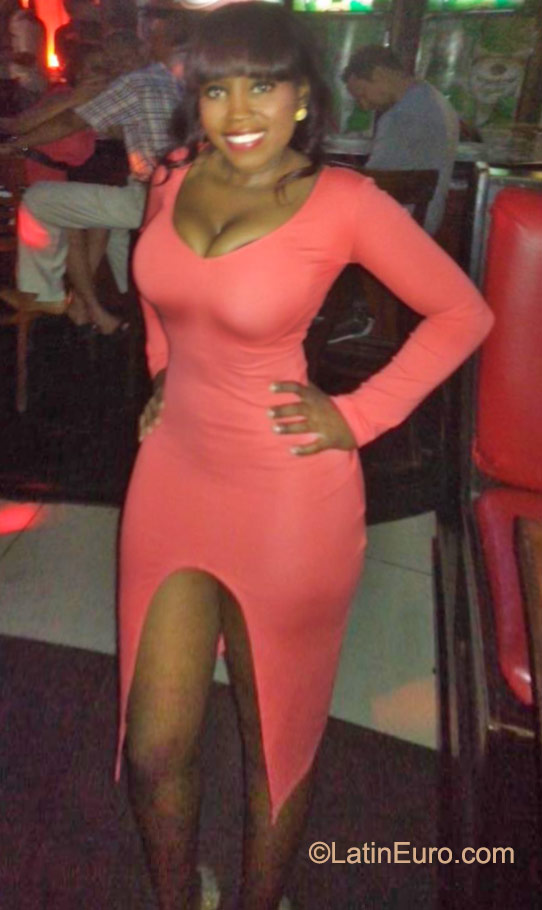 Date this attractive Dominican Republic girl Yasaurias from Santo Domingo DO22958