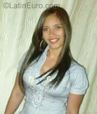 Date this tall Dominican Republic girl Magnolia from Santiago DO23024