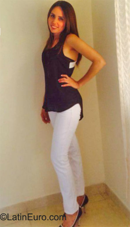 Date this fun Colombia girl Milena from Ibague CO17892