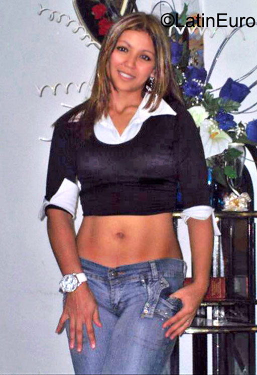 Date this foxy Colombia girl Patricia from Bogota CO17913