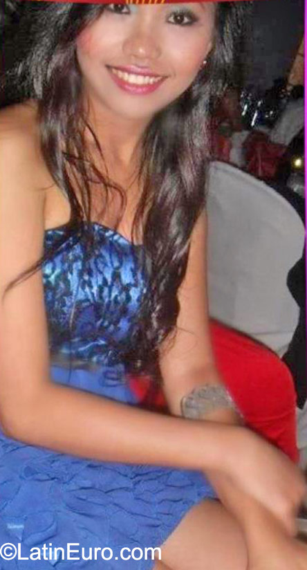 Date this good-looking Philippines girl Jackilyn from Cavite PH855