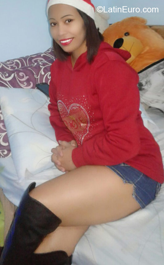 Date this gorgeous Philippines girl Regina from Davao City PH843
