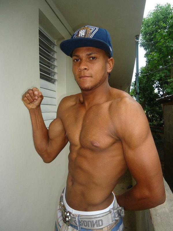 Date this sultry Dominican Republic man Antonio from Santiago De Loscaballero DO23910