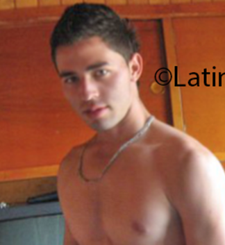 Date this voluptuous Colombia man Daniel from Bogota CO18537
