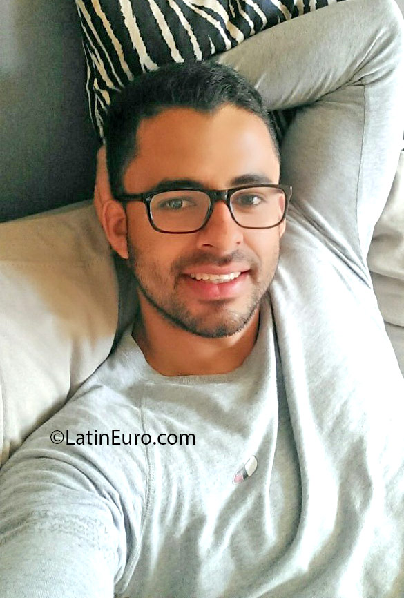 Date this sultry Honduras man Lionel from Tegucigalpa HN2020