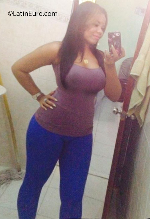 Date this passionate Dominican Republic girl Entronque from Santiago DO24980