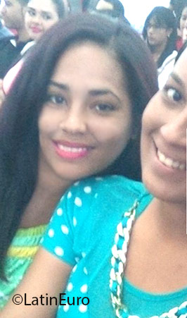 Date this attractive Dominican Republic girl Clara from Santo Domingo DO25491