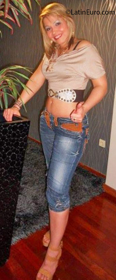 Date this hot Brazil girl Nilma from Recife BR9638