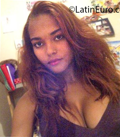 Date this attractive Dominican Republic girl Rose from Santo Domingo DO25666
