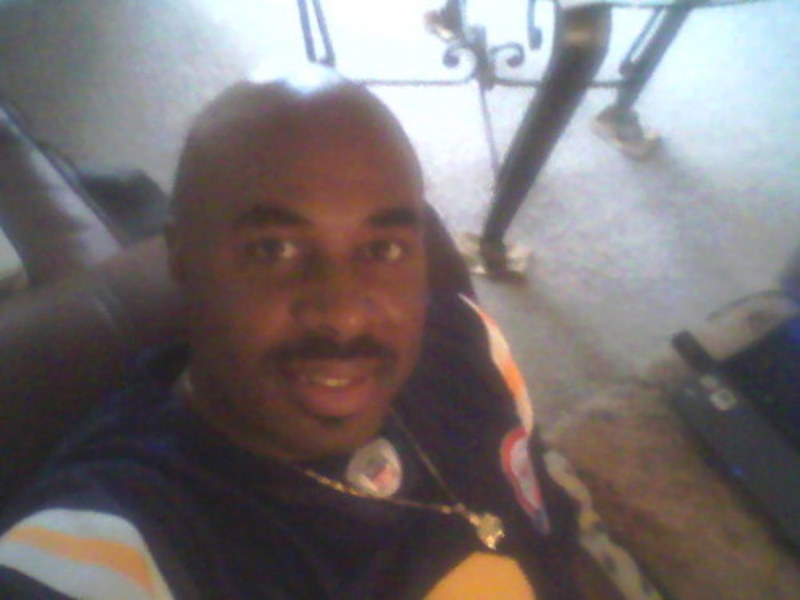 Date this happy United States man Creativemind717 from Los Angeles US17431