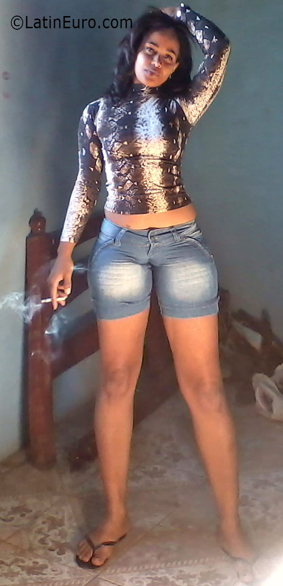 Date this tall Brazil girl Marcia from Salvador BR9699
