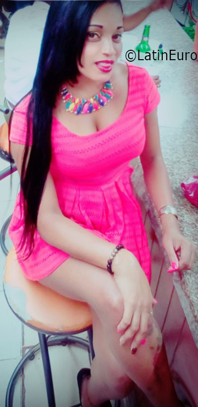 Date this sultry Dominican Republic girl Rosanna from Santo Domingo DO26112