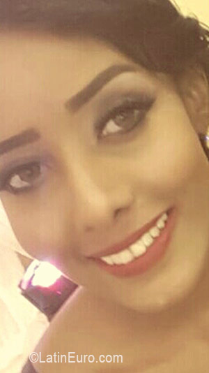 Date this exotic Saudi Arabia girl Moona from Al Khobar SA29