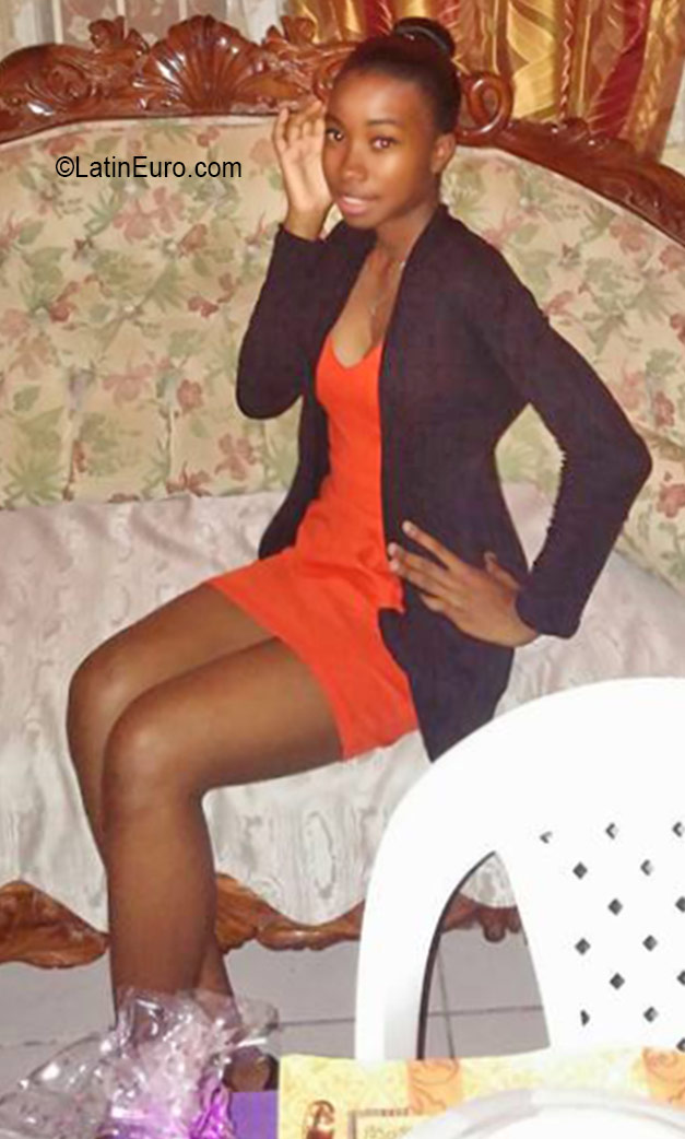Date this passionate Jamaica girl Danielle from St. Mary JM2349