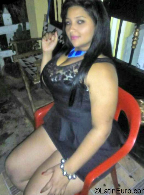 Date this sultry Dominican Republic girl Caroline from Santo Domingo DO26558