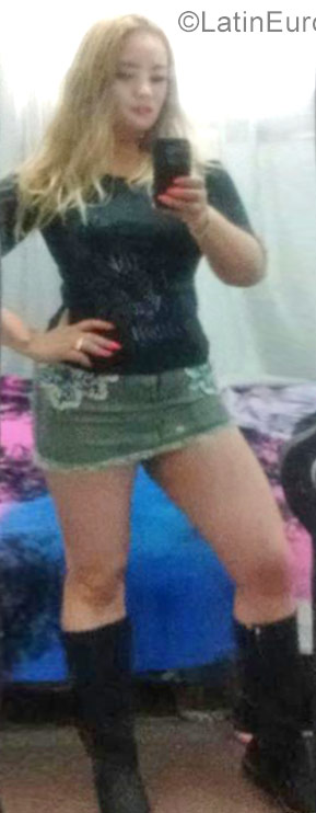 Date this hot Colombia girl YENY from Bogota CO19569